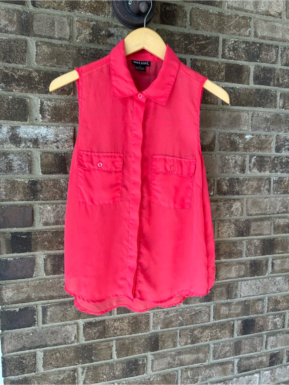 Y2K Wet Seal Hot Pink Sleeveless Button Front Blouse | Mall Girl Utility Top
